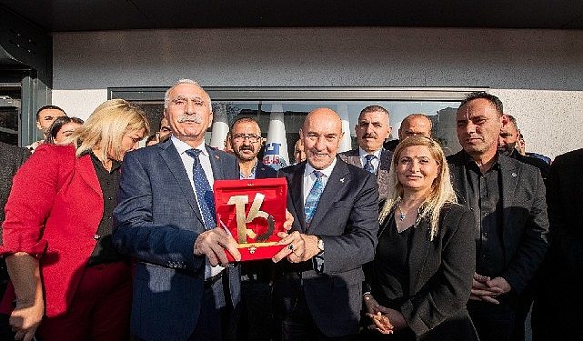 Soyer: “Daha güzel bir ülke yaratacaksak bu İzmir’den başlayacak”