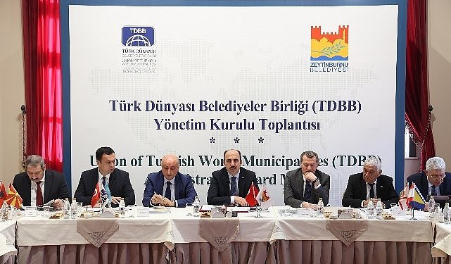 TDBB Lideri Altay: “Depremden Etkilenen Türk Dünyası Halklarına Her Türlü Takviyesi Vermeye Hazırız”