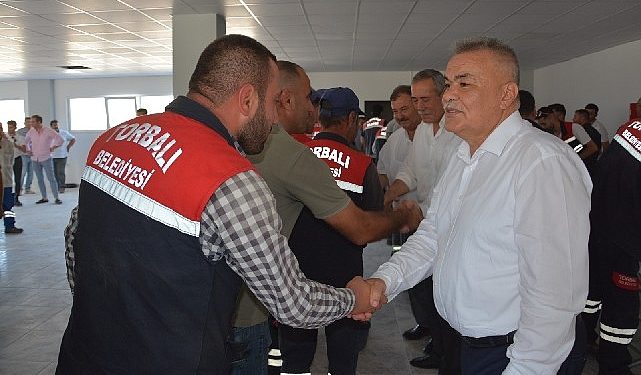 Torbalı Belediyesi’nden işçisine maaş muştusu