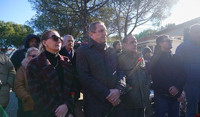 Uğur Mumcu Ayvalık’taki meskeninin önünde anıldı