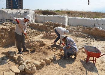 Yeşilova ve Yassıtepe hafriyatları geçmişe ışık tutmaya devam ediyor