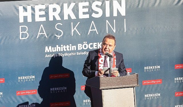 Yine aday gösterilen Lider Böcek’e Ankara dönüşü coşkulu karşılama