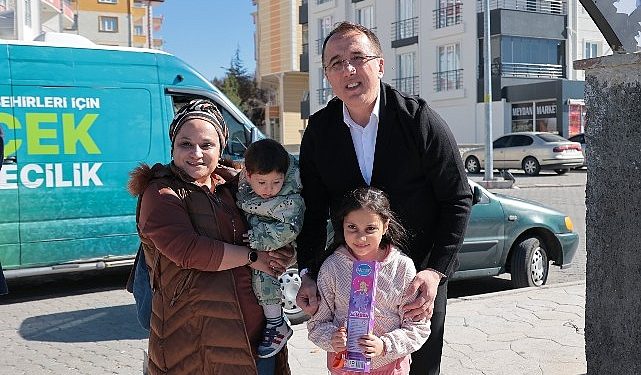 AK Parti Nevşehir Belediye Lider Adayı Dr. Mehmet Savran, “Bizim sıkıntımız gönüllere girmek, bizim kaygımız kentimize hizmet etmek.” dedi