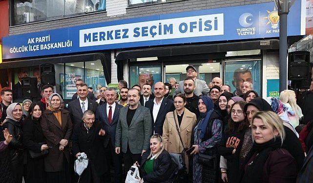 AK Parti’den miting havasında seçim ofisi açılışı