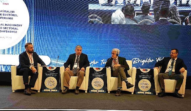 Akıllı Tarım Makineleri Ağ Oluşturma ve Sektörel İş Birliği Konferansı, Tarım Dalı Temsilcilerini Bir Ortaya Getiriyor