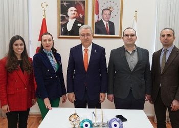 Atriyal Fibrilasyon hastalarının hayat kalitesini arttıracak taşınabilir uygulama geliştirecekler