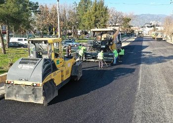 Aydın Büyükşehir Belediyesi Efeler Cumhuriyet Caddesi’ni baştan sona yeniliyor