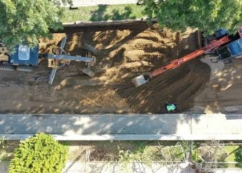 Aydın Büyükşehir Belediyesi Nazilli’nin Bulvarlarını Yeniliyor