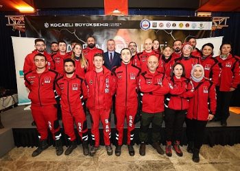 Başkan’dan zelzele kahramanlarına teşekkür