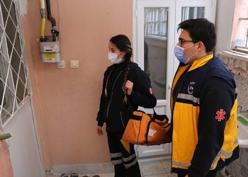 Burhaniye’de meskende bakım hizmetleri aralıksız sürüyor