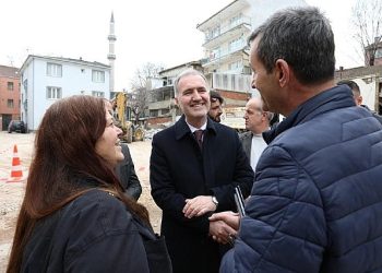 Cuma Mahallesinde Kamulaştırılan Binalar Otopark Oluyor