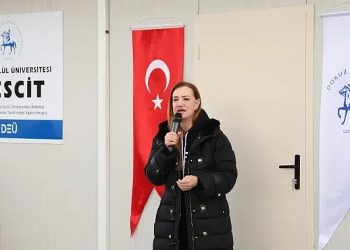 DEÜ’den Sarsıntının Yıl Dönümünde Malatya’ya Mescit Hizmeti