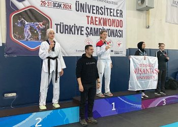 DEÜ’lü Tekvandocu Türkiye şampiyonasından Gümüş madalya ile döndü