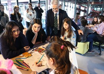 DOST Projesi’ne katılan çocuklar dizaynlara başladı