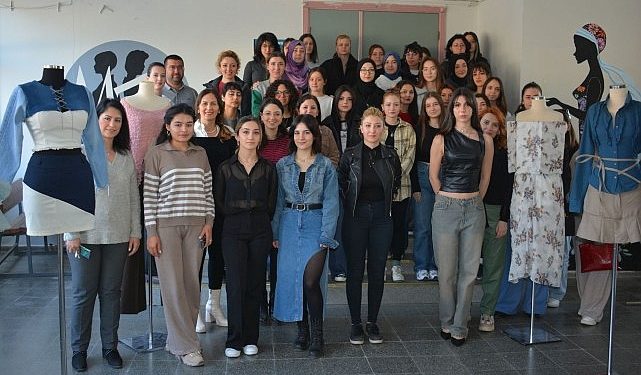 Egeli öğrenciler ikinci el giysilere yine hayat verdi