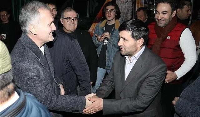 Eller Miraç Kandili Ve Kahramanmaraş Sarsıntısı İçin Semaya Açıldı