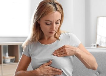 Göğüs Kanseri Hakkında Yanlışsız Sanılan 8 Yanılgılı Bilgi!