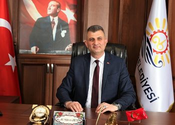 Gölcük Belediye Lideri Ali Yıldırım Sezer, yayınladığı ileti ile tüm İslam Alemi’nin Miraç Kandili’ni kutladı.