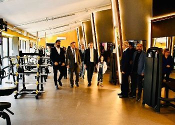 Harran Üniversitesi Çağdaş Bir Spor Salonu Açtı