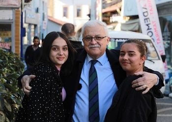 Herkesin Lideri Deveciler’e Halktan Tam Dayanak