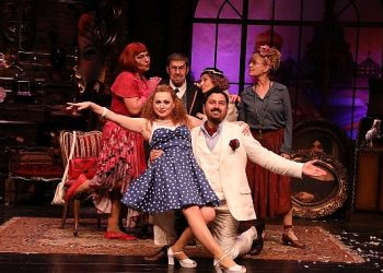 İstanbul Büyükşehir Belediyesi Kent Tiyatroları, bu hafta 16 oyunla seyirci karşısına çıkıyor.