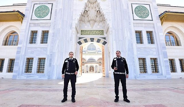 İstanbul Büyükşehir Belediyesi’nin Paklık Hizmeti Verdiği Selatin Cami Sayısı 42’ye Çıktı