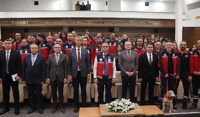 İzmir Vilayet Ulusal Eğitim Müdürlüğü 6 Şubat Sarsıntılarını Andı
