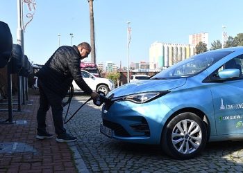 İzmir’in elektrikli ulaşımına Avrupa modeli