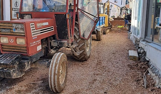 Karaburun Cumhuriyet Caddesi atık su çizgisine kavuştu