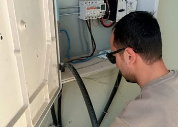 Kemer’de aydınlatmalarda bakım ve tamir çalışmaları