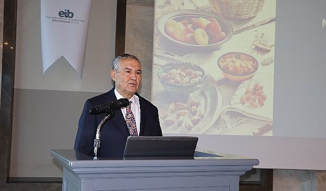 Kuru meyve kesimi 1,8 milyar dolar amaçları için kenetlendi