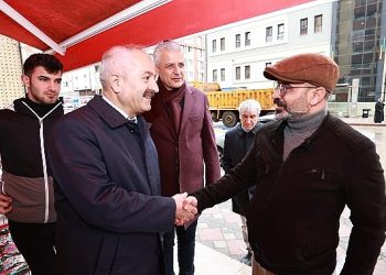 Lider Adayı Büyükgöz Bağdat Esnaflarını Dinledi