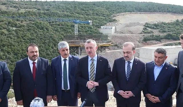 Lider Büyükakın, “Bir sorunu daha tahlile kavuşturuyoruz”