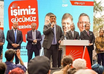 Lider İsmail Yetişkin’in birinci Seçim Ofisi açılışında coşku büyüktü