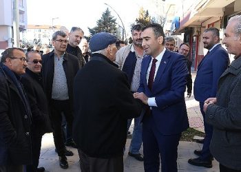 Lider Kalaycı Karaman’ı sokak sokak geziyor