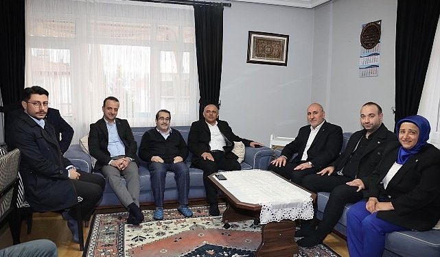 Lider Söğüt’ten konut ziyaretleri