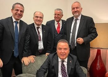 Lider Topaloğlu EMITT Fuarı’nda Kemer’i tanıtıyor