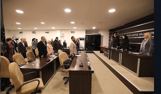 Narlıdere Meclisi’nde 6 Şubat Depremi’nde hayatını kaybedenler için hürmet duruşu