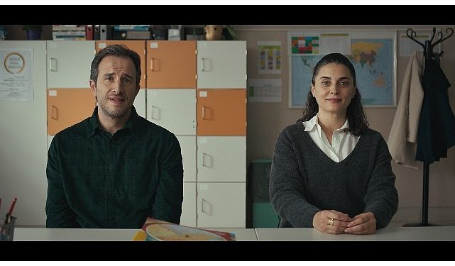 Netflix, Berkun Oya İmzalı Kuvvetli Bir Alkış’tan Özel Bir Klip Paylaştı