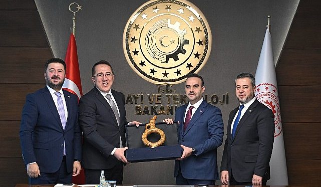 Nevşehir Belediye Lideri Dr. Mehmet Savran ve AK Parti Nevşehir Milletvekilleri, Sanayi ve Teknoloji Bakanı Mehmet Fatih Kacır’ı ziyaret etti