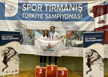 Spor tırmanışı Türkiye şampiyonasında Mustafa Sacit Sümer Türkiye Şampiyonu oldu