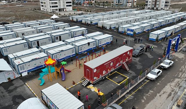 TEGV, Zelzele Bölgesindeki Binlerce Çocuğa Umut Olmaya Devam Ediyor