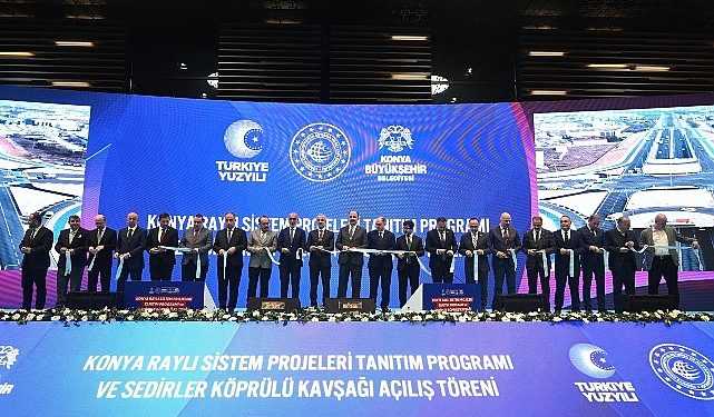 Bakan Uraloğlu, Konya’ya Kazandırılacak Yeni Raylı Sistem Çizgilerinin Muştusunu Verdi