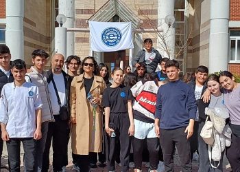 Ege Üniversitesi ‘İstihdam ve Meslek Günleri’nde öğrenciler turizmcilerle buluştu