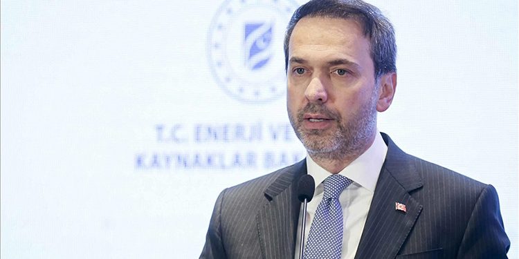 Bakan Bayraktar: Temmuzda yeni keşif haberi vermeyi umuyoruz