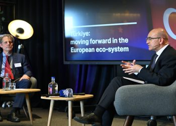 Bakan Şimşek: Mali ayarlama enflasyonun düşmesine yardımcı olacak