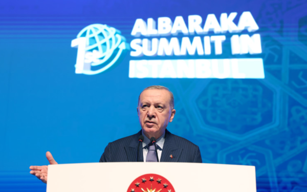 Cumhurbaşkanı Erdoğan’dan itiraf: Yastık altını ekonomiye sokamadık