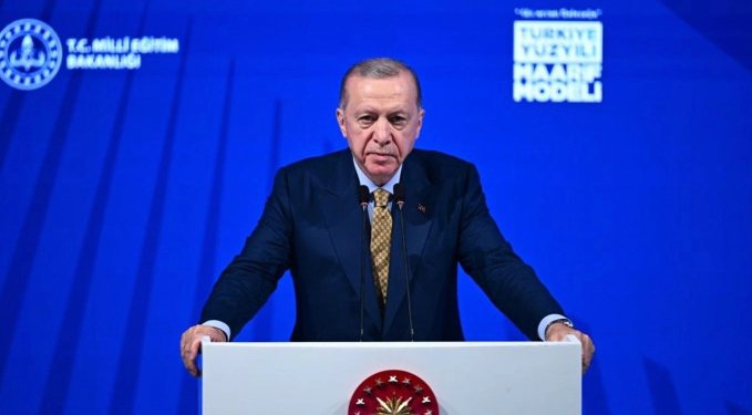 Cumhurbaşkanı Erdoğan’dan öğretmenlere atama müjdesi
