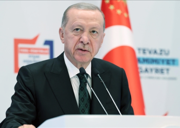 Erdoğan’dan UEFA’ya tepki: Merih’e değil milletimize ceza