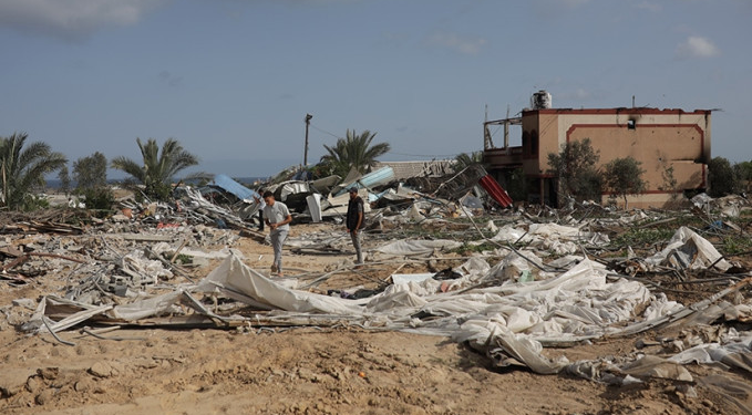 İsrail, Filistinlilerin sığındığı “güvenli bölgeye” saldırdı: En az 50 kişi öldü